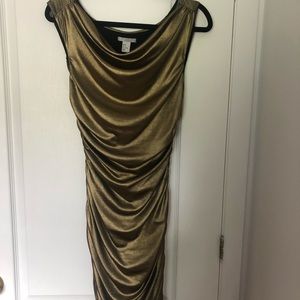 H&M Stretchy shimmery dress with ruched drapes